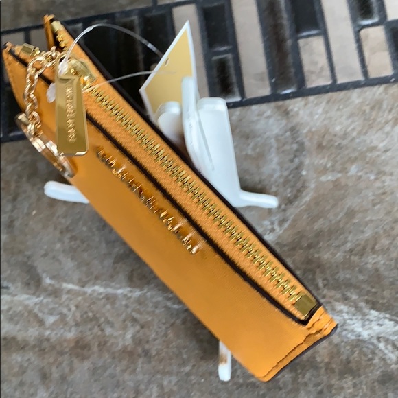 Jet Set Travel Sm TZ Coinpouch W ID Leather Marigo - Picture 6 of 16